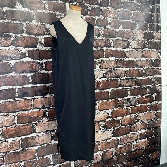 AHLENS SWEDEN Dress V Neck Cocktail Party Maxi Black Size 40 Medium - Picture 8 of 16